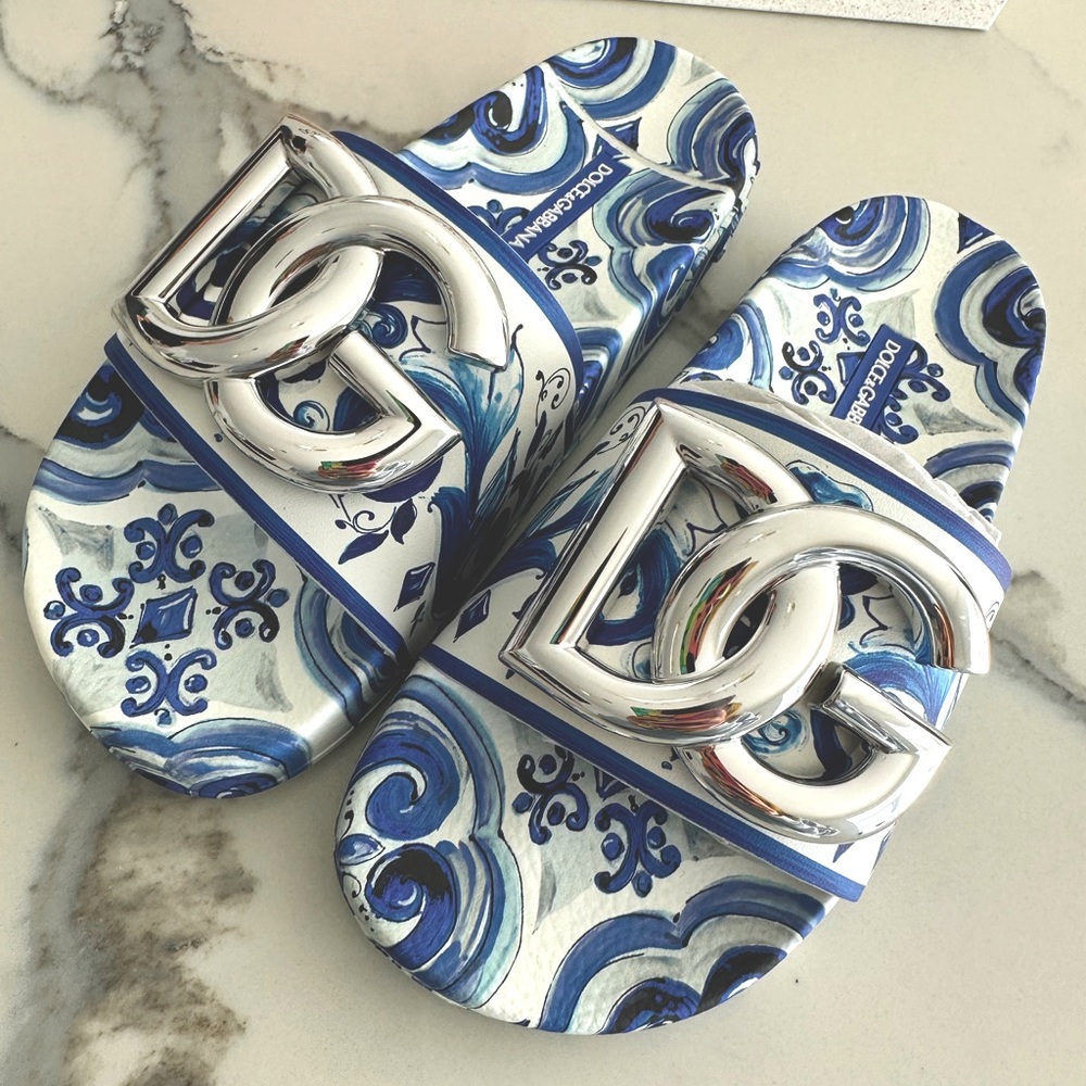 Dolce & Gabanna Slide Sandals - Picture 2 of 10
